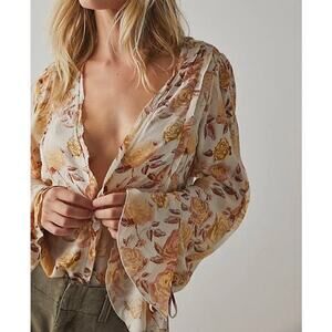 Intimately Free People Everything’s Rosy Bodysuit Small Floral Feminine Romantic
